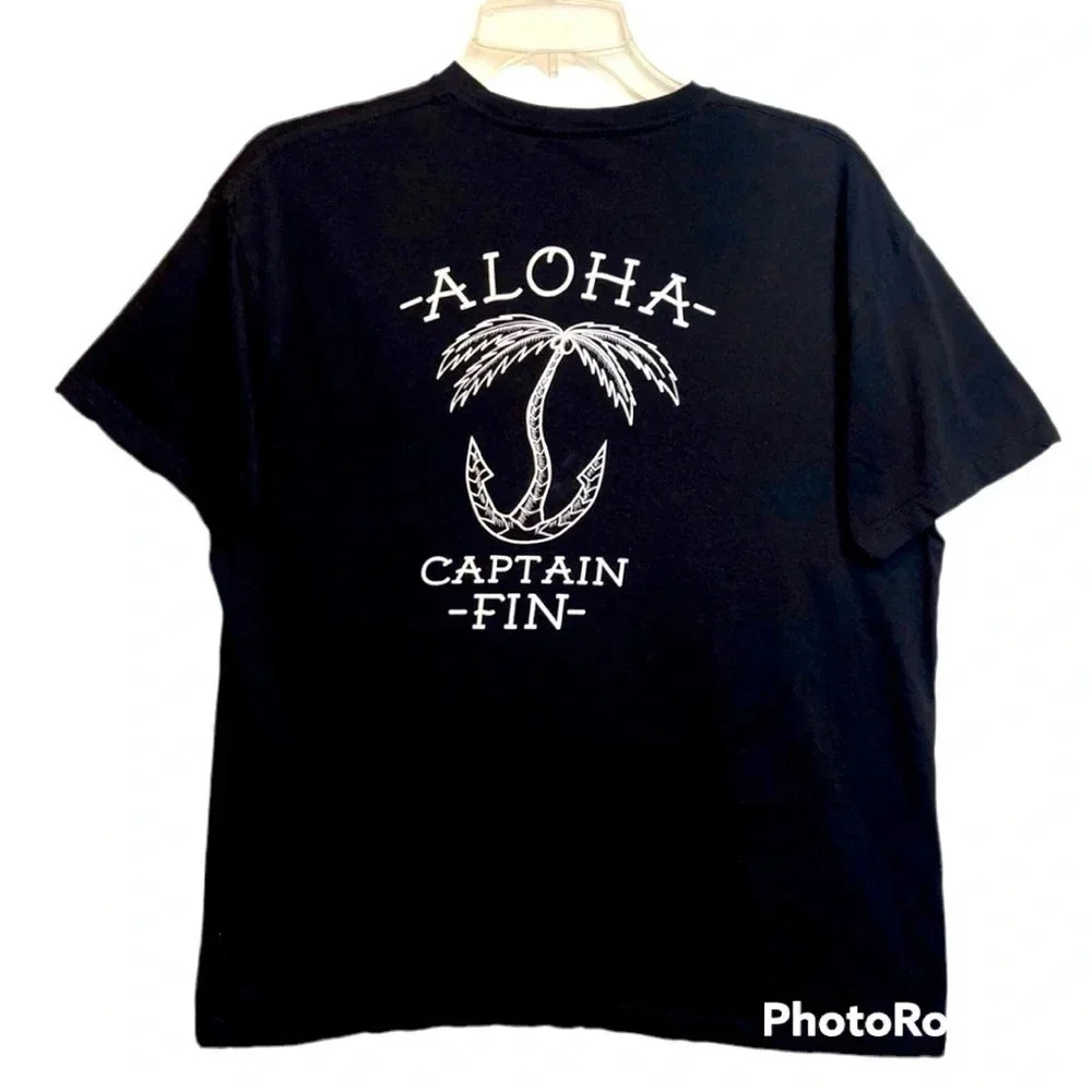CAPTAIN Fin Aloha T-shirt 
Size:‎ XL